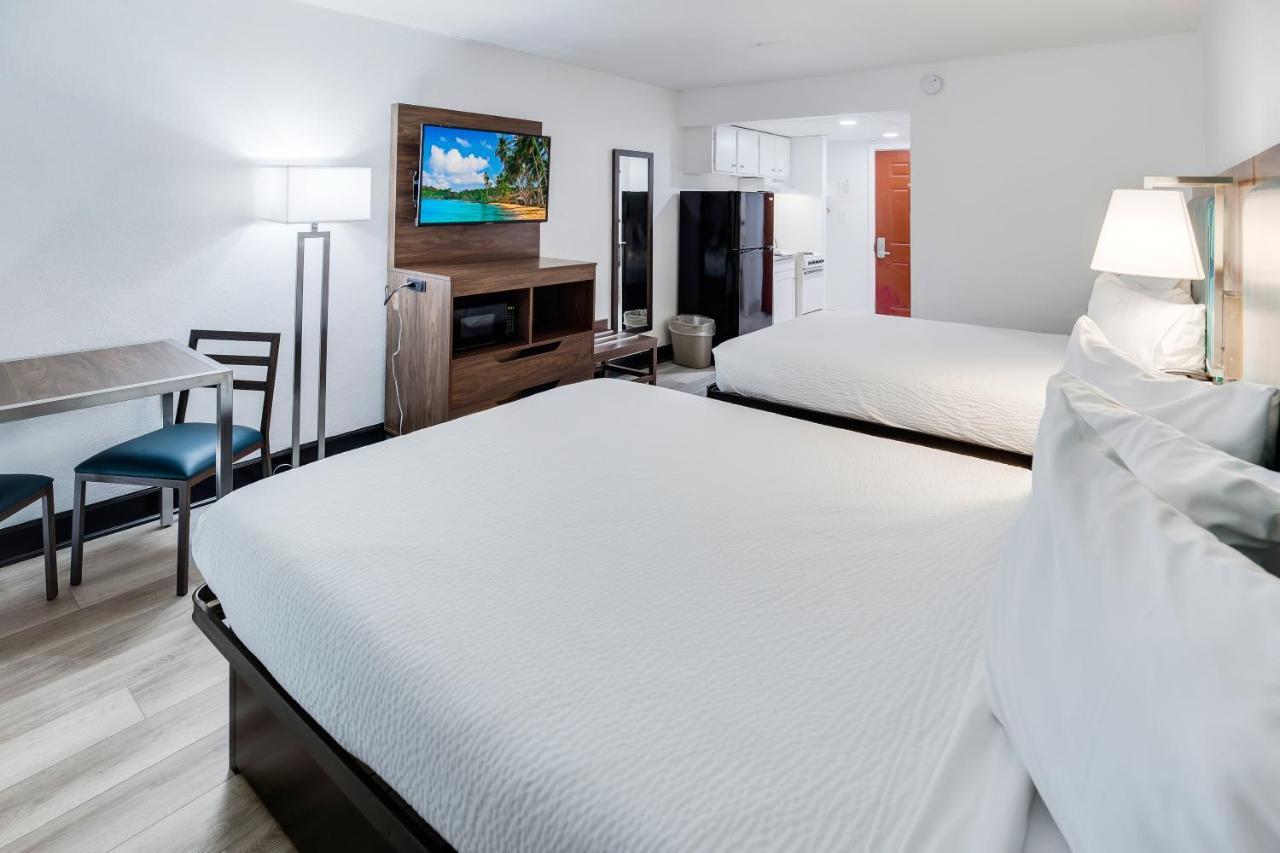 Blu Atlantic Hotel & Suites マートルビーチ エクステリア 写真