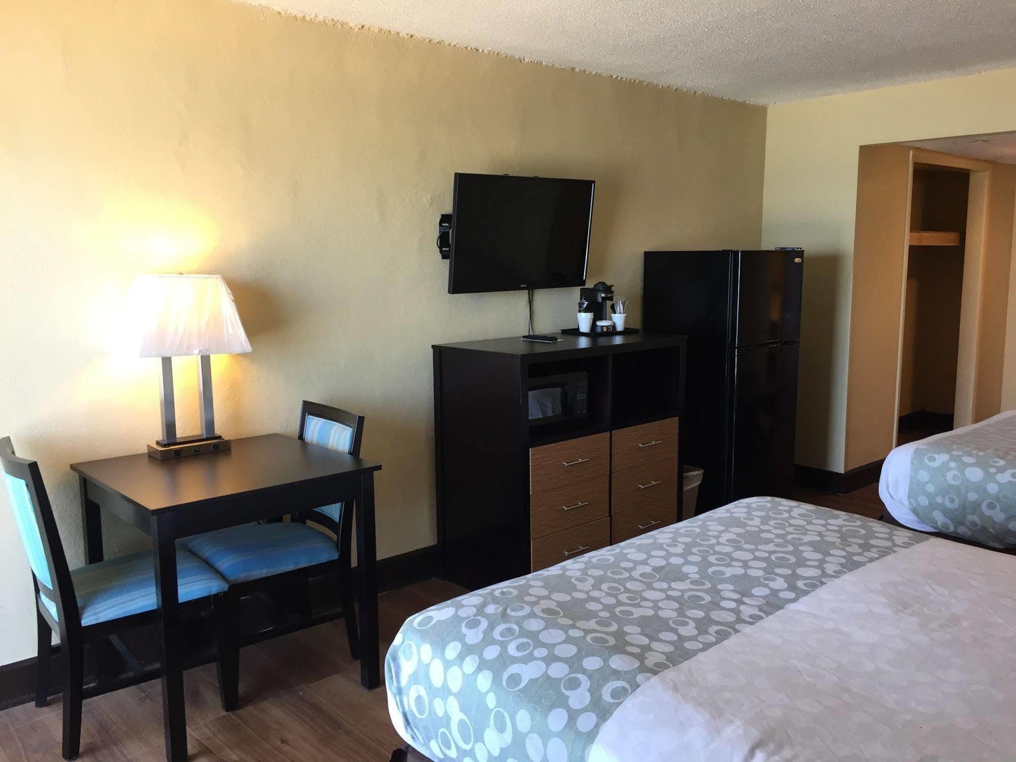 Blu Atlantic Hotel & Suites マートルビーチ エクステリア 写真